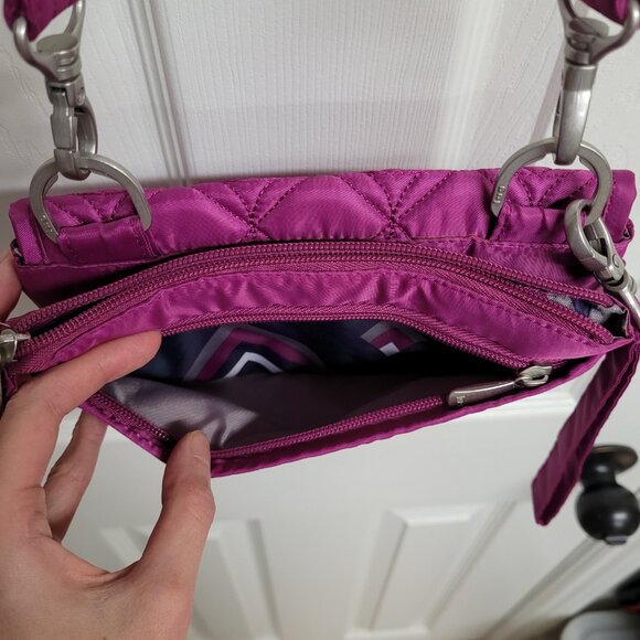 Lug Dash Convertible Mini Cross-body, magenta, VGUC - Picture 11 of 12